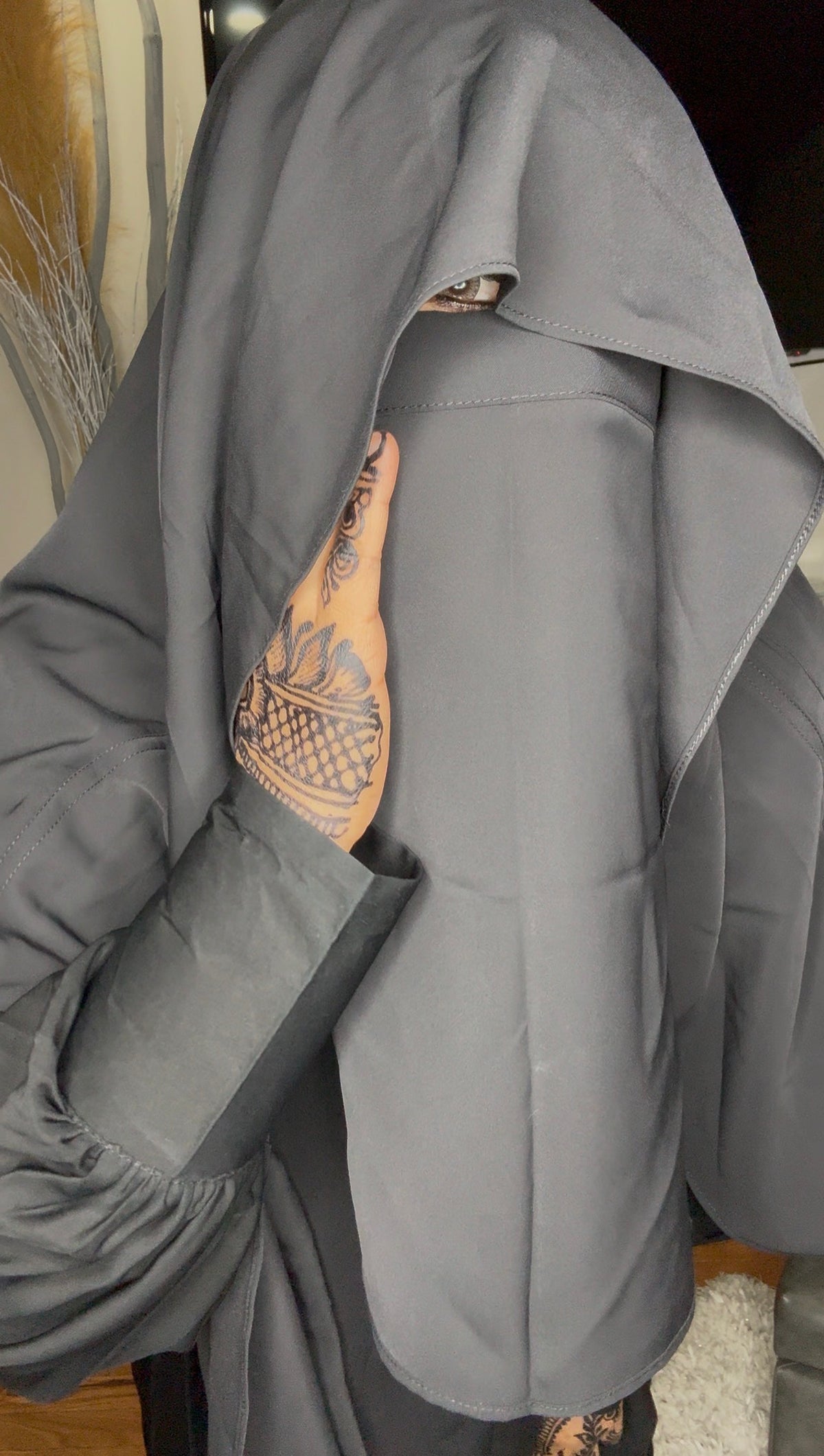 The Makeup Khimar Set